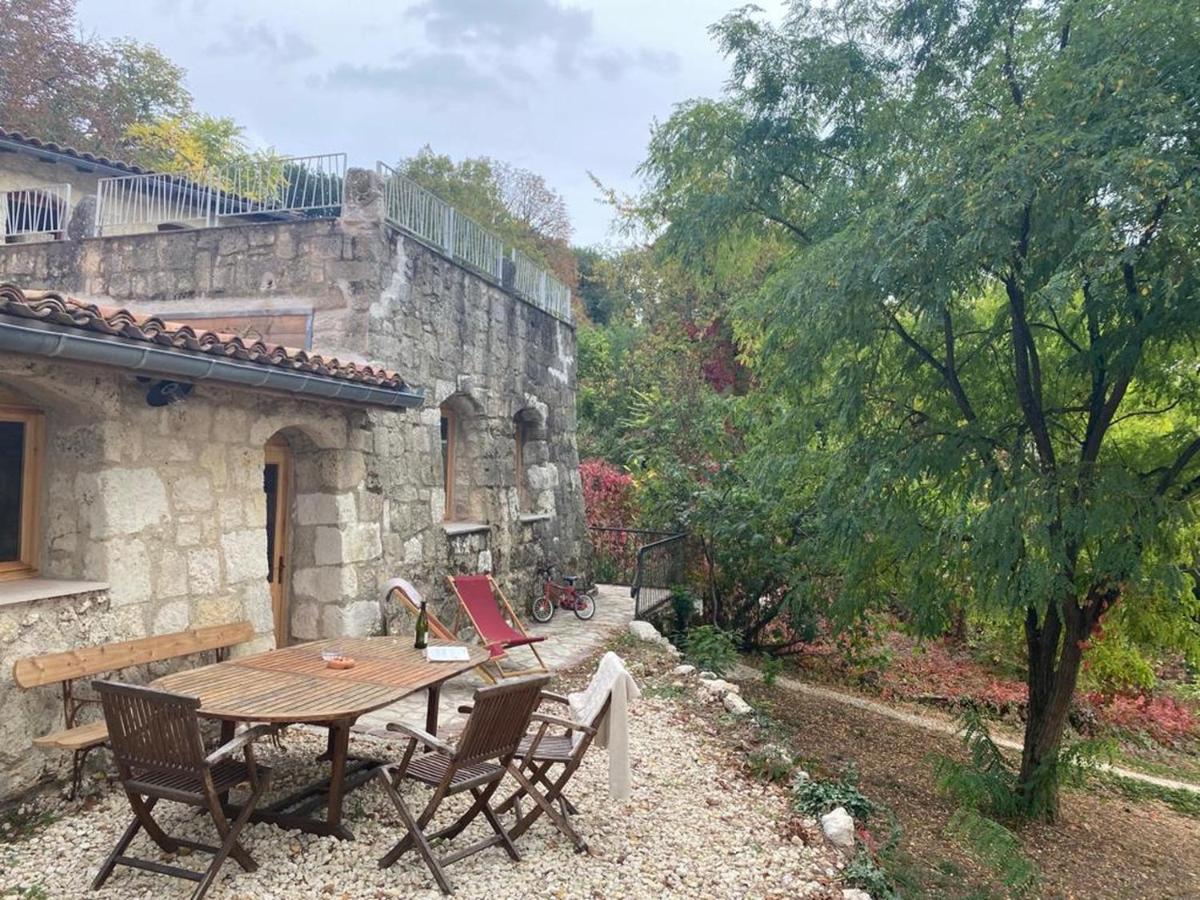 Gite Les Cabanes De Fallot Pour 15 Personnes - Piscine Naturelle L'isle-Bouzon Buitenkant foto